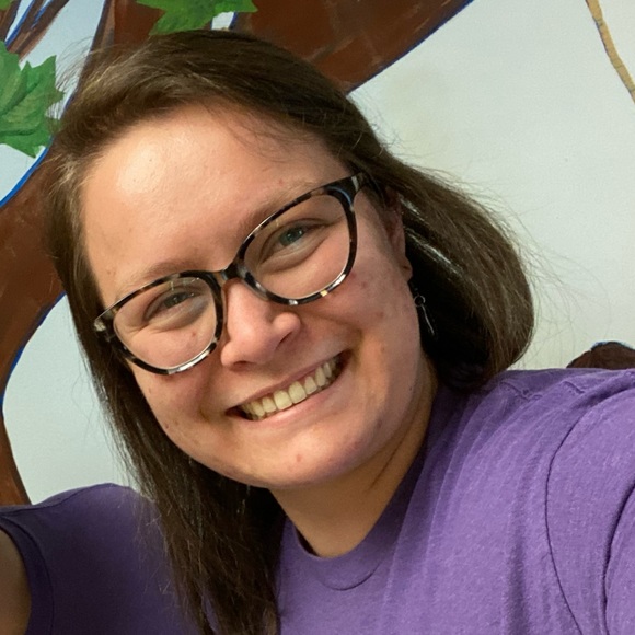 Meet your Posher, Meredith - Picture 1 of 1